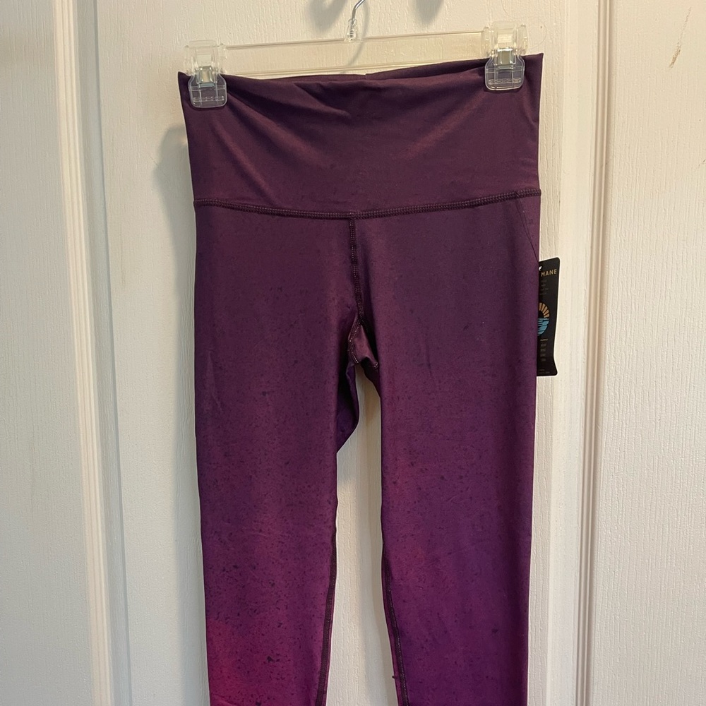 BNWT sol & mane 7/8s leggings in purple